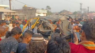 5 Dead in Accident
