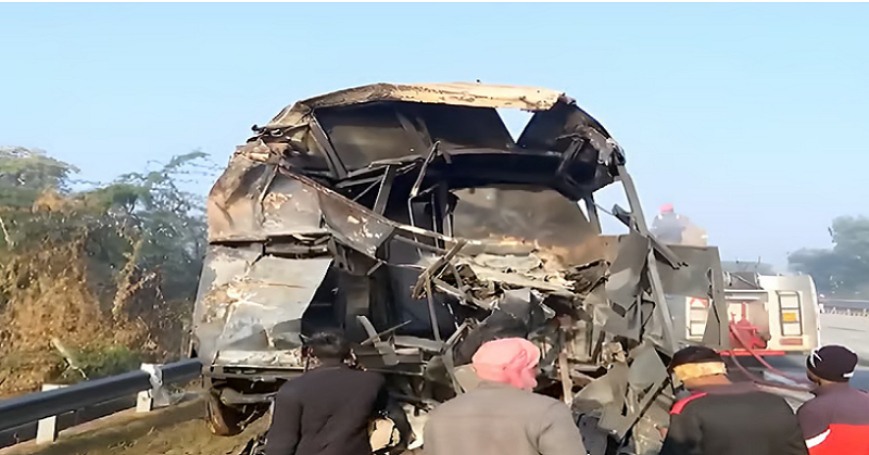 Massive road accident 